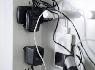 Illustration for article titled Naolab ChargerFrame Turns Your Charging Gizmos into Work of Art